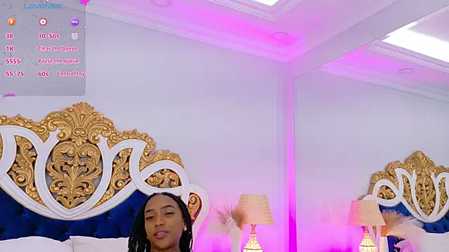 Snapshot of AshleyFerri chatting on October 25, 2025, 11:09 am AshleyFerri online show from October 25, 2025, 11:09 am