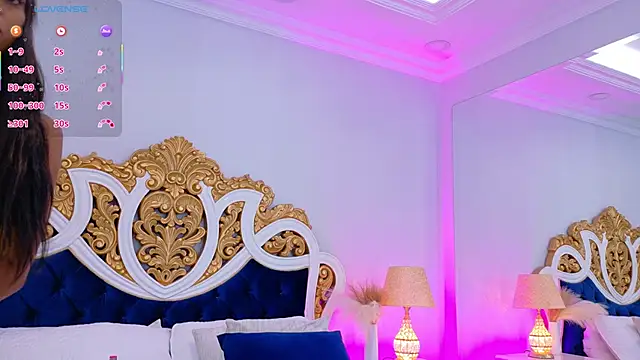 Snapshot of AshleyFerri chatting on November 28, 2025, 11:21 am AshleyFerri online show from November 28, 2025, 11:21 am