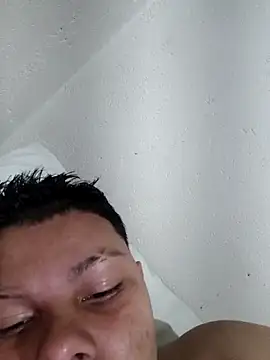 Snapshot of putoso031 chatting on October 6, 2025, 12:23 am putoso031 online show from October 6, 2025, 12:23 am