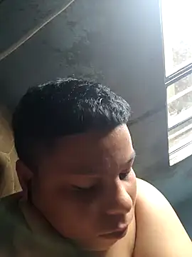 Snapshot of putoso031 chatting on January 3, 2025, 1:57 pm putoso031 online show from January 3, 2025, 1:57 pm