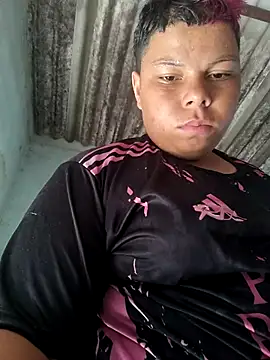 Snapshot of putoso031 chatting on February 24, 2025, 6:58 pm putoso031 online show from February 24, 2025, 6:58 pm