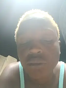 Snapshot of Crazybitchtheanalgoddess4 chatting on December 24, 2024, 9:55 pm Crazybitchtheanalgoddess4 online show from December 24, 2024, 9:55 pm