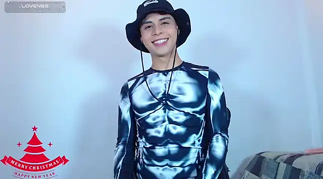 daniel hot online show from December 3, 2024, 12:08 am