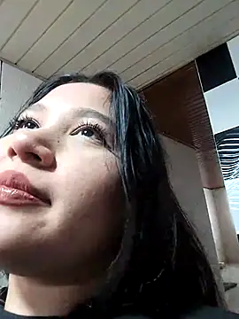 Snapshot of sharyl_24 chatting on March 12, 2025, 9:35 pm sharyl 24 online show from March 12, 2025, 9:35 pm