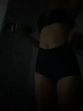 Snapshot of Carolinen chatting on March 14, 2025, 9:24 am Carolinen online show from March 14, 2025, 9:24 am