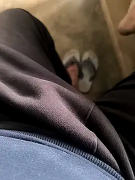 rana9639 1 online show from February 27, 2025, 7:51 am