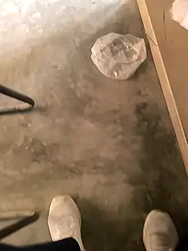 rana9639 1 online show from February 7, 2025, 11:45 am