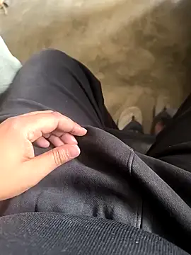 rana9639 1 online show from February 9, 2025, 8:21 am