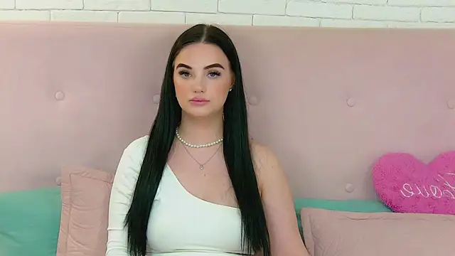 DarleneAdams online show from March 9, 2025, 10:41 am