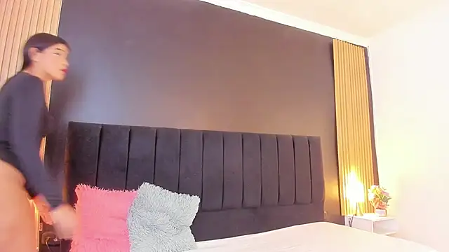 Snapshot of sweetsofia18 chatting on September 25, 2025, 11:16 am sweetsofia18 online show from September 25, 2025, 11:16 am