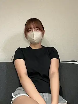 -x MIU x online show from July 12, 2026, 6:25 am