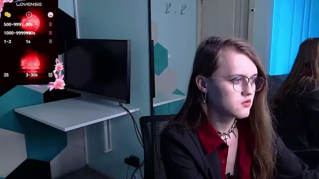 YukoFanee online show from December 16, 2025, 8:13 pm