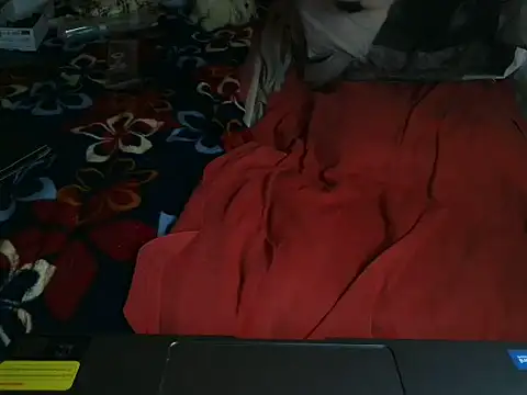 VeneRed online show from March 9, 2026, 7:06 pm