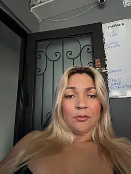 MalorySweet online show from April 18, 2026, 11:56 am