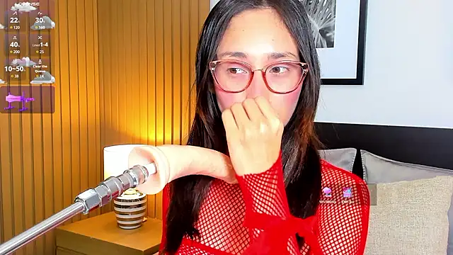 doll bella  online show from March 19, 2026, 8:09 pm