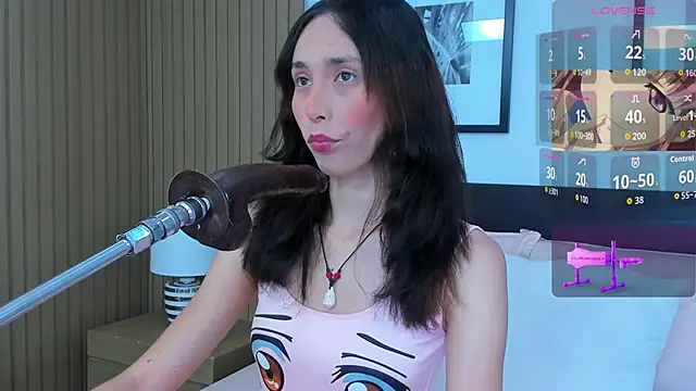 Snapshot of doll_bella_ chatting on September 30, 2025, 7:42 pm doll bella online show from September 30, 2025, 7:42 pm