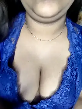 Snapshot of Cute_payal0 chatting on March 10, 2025, 12:07 am Cute payal0 online show from March 10, 2025, 12:07 am