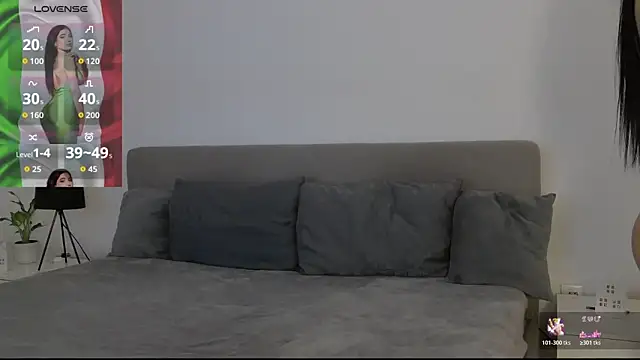 AllisonSky online show from November 7, 2025, 1:48 pm