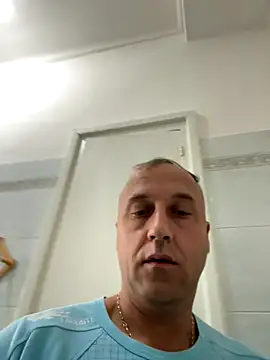 Snapshot of Lecatore80 chatting on October 5, 2025, 7:54 am Lecatore80 online show from October 5, 2025, 7:54 am