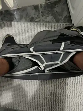 Lecatore80 online show from November 5, 2025, 5:38 pm