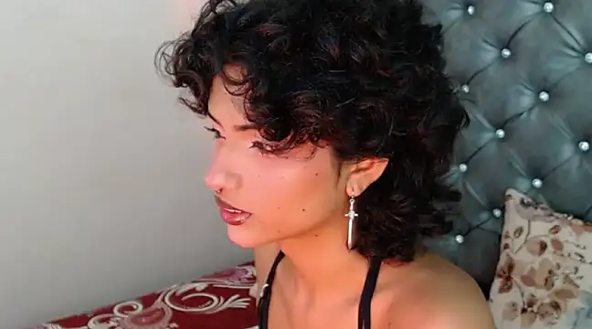 Snapshot of ToshiaKimich chatting on March 20, 2025, 3:36 pm ToshiaKimich online show from March 20, 2025, 3:36 pm