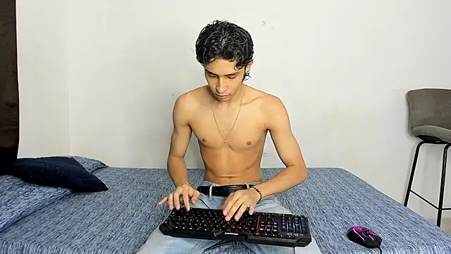 evanscollins online show from December 15, 2025, 10:48 pm