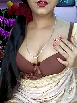 Snapshot of Diamond_queeen chatting on September 20, 2025, 9:31 pm Diamond queeen online show from September 20, 2025, 9:31 pm