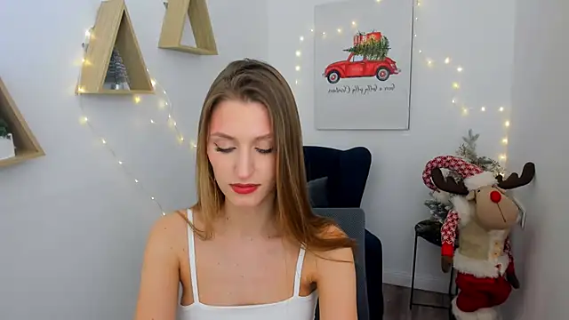 NaturalBeaty online show from December 16, 2025, 3:22 am