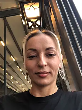 Snapshot of Diamond_Bunny_ chatting on March 16, 2025, 3:39 pm Diamond Bunny online show from March 16, 2025, 3:39 pm