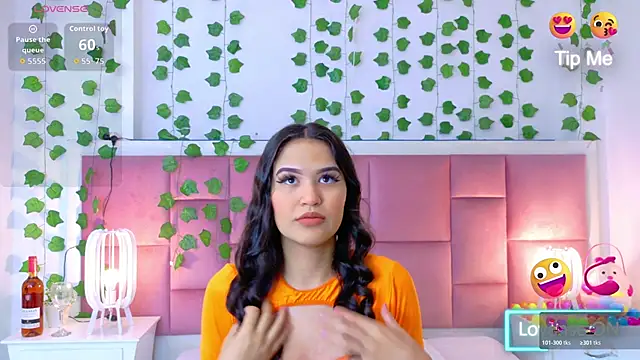 kaily sweet1 online show from April 18, 2026, 11:12 am