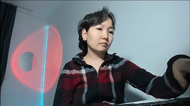 Snapshot of himeros_goddess chatting on December 15, 2024, 12:40 am himeros goddess online show from December 15, 2024, 12:40 am