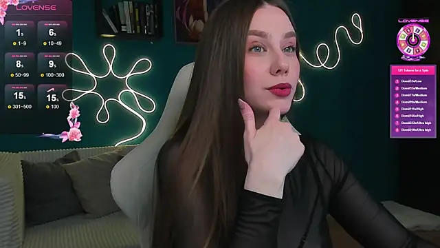 Snapshot of katie_taylorr chatting on July 5, 2026, 8:37 pm katie taylorr online show from July 5, 2026, 8:37 pm