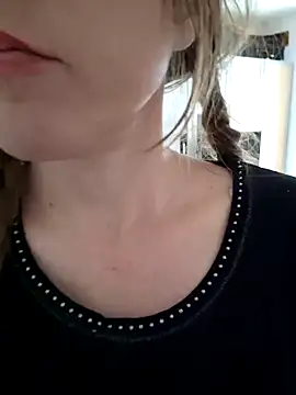 Snapshot of Hexe12346 chatting on March 13, 2025, 6:58 am Hexe12346 online show from March 13, 2025, 6:58 am