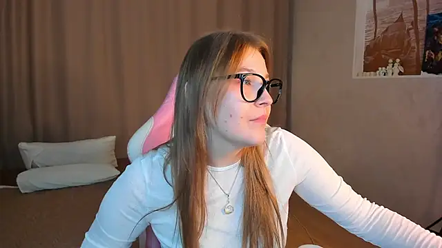 Colleen Blake online show from September 29, 2025, 4:01 pm