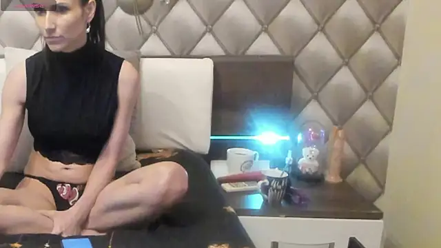 Snapshot of SEXYQUEEN55 chatting on October 28, 2025, 7:46 pm SEXYQUEEN55 online show from October 28, 2025, 7:46 pm