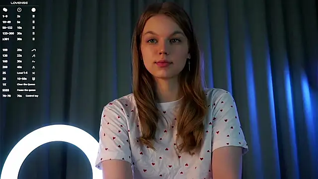 Snapshot of EdlinAlliston chatting on March 18, 2025, 12:17 pm EdlinAlliston online show from March 18, 2025, 12:17 pm