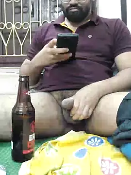 PatelBond online show from January 1, 2025, 6:16 pm