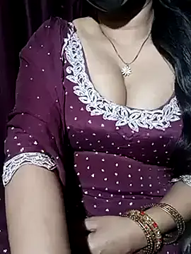 Snapshot of Anamika_Kapoor chatting on February 28, 2025, 7:14 pm Anamika Kapoor online show from February 28, 2025, 7:14 pm