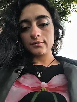 Lila Desiree online show from June 18, 2026, 10:15 pm