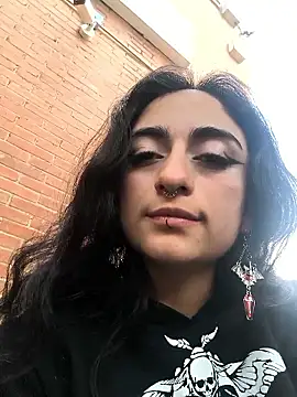 Lila Desiree online show from June 12, 2026, 9:12 pm
