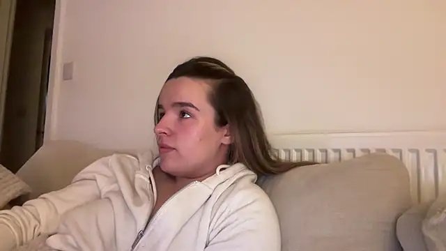 maisiesmithx online show from March 10, 2026, 7:51 pm