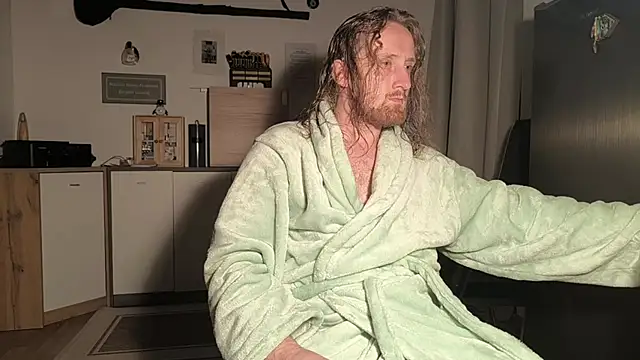 Snapshot of DrownMentallyyy chatting on October 7, 2025, 2:34 am DrownMentallyyy online show from October 7, 2025, 2:34 am