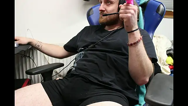 Snapshot of DrownMentallyyy chatting on January 16, 2025, 2:09 am DrownMentallyyy online show from January 16, 2025, 2:09 am