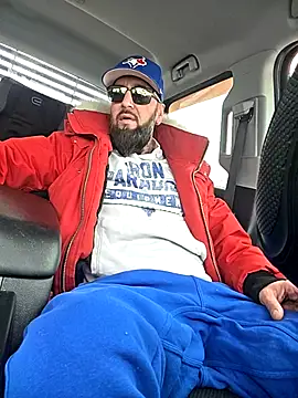 Beardedtattood online show from December 15, 2025, 2:12 pm