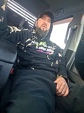 Beardedtattood online show from April 26, 2026, 11:07 am