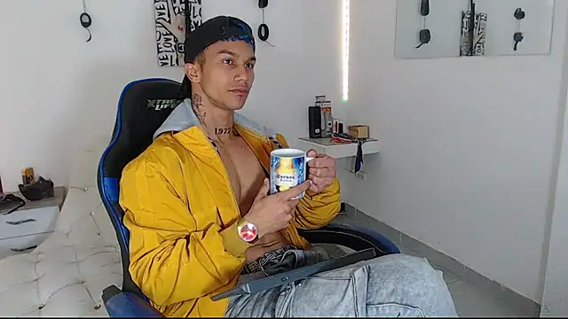 Leonard Price online show from March 23, 2025, 5:54 am