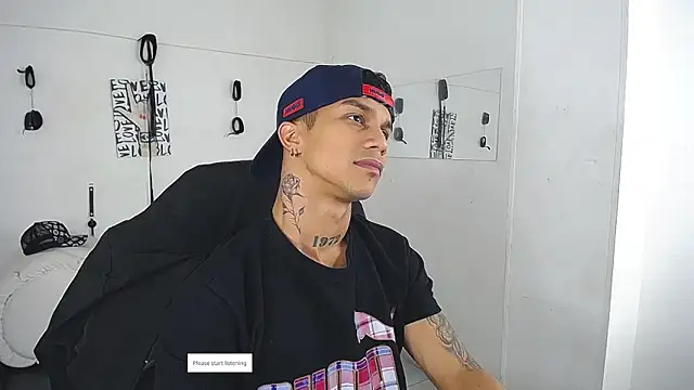 Leonard Price online show from February 4, 2026, 12:22 pm