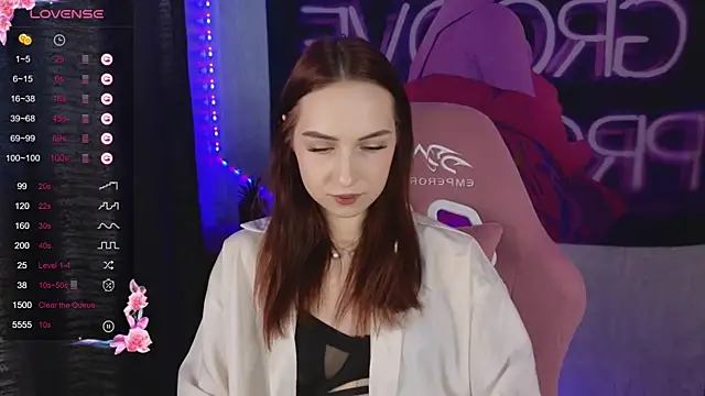 Emily Klein  online show from February 12, 2025, 7:13 am