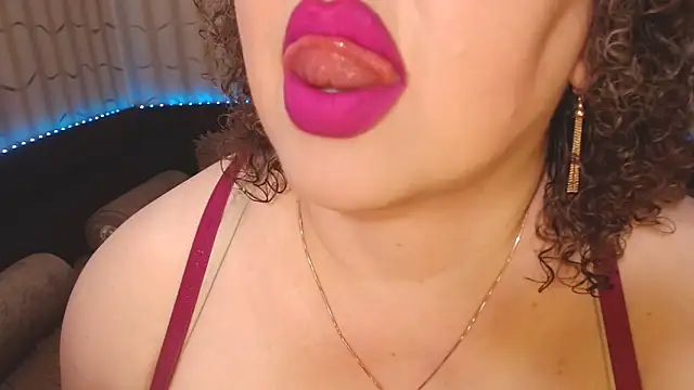 BustyKatty online show from March 14, 2026, 9:21 pm