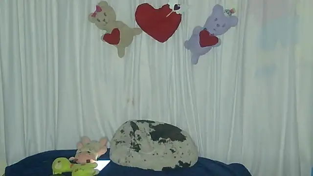 Snapshot of Lobaveterana_sex chatting on March 21, 2025, 4:06 am Lobaveterana sex online show from March 21, 2025, 4:06 am